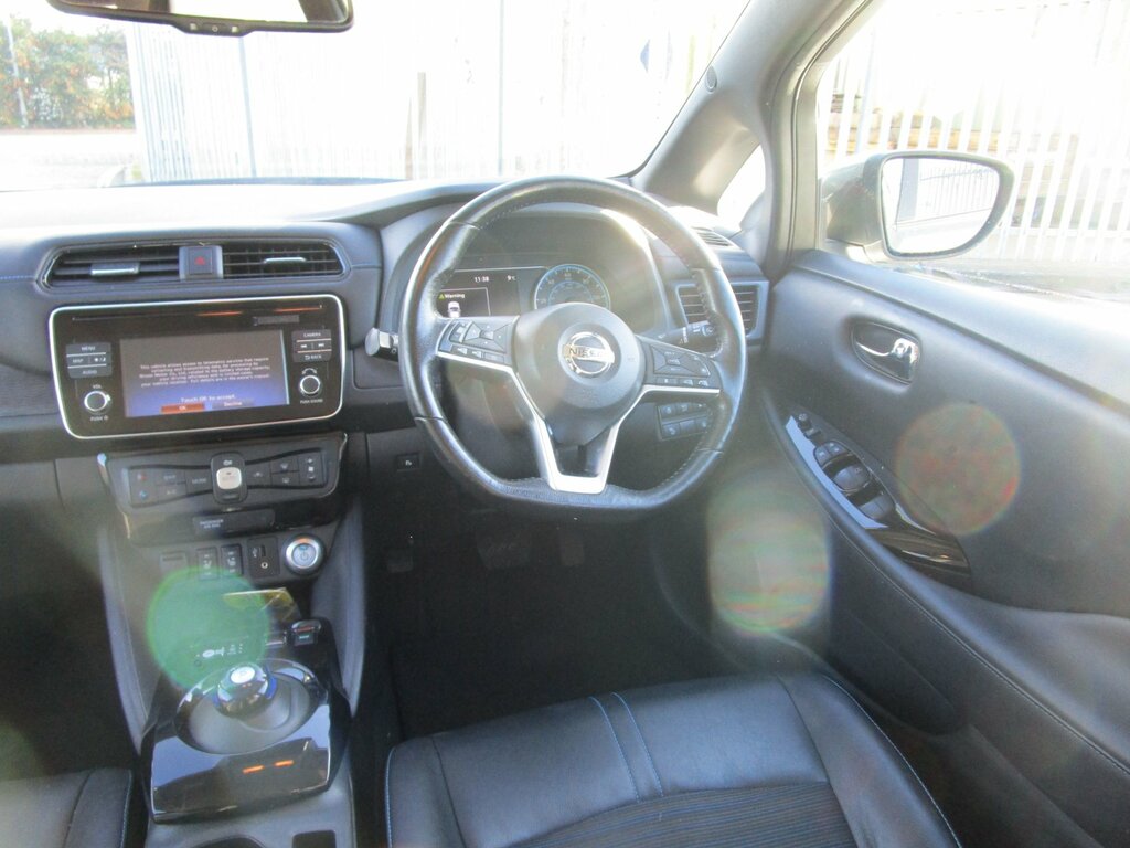 Nissan Leaf 110Kw Tekna 40Kwh Silver #14