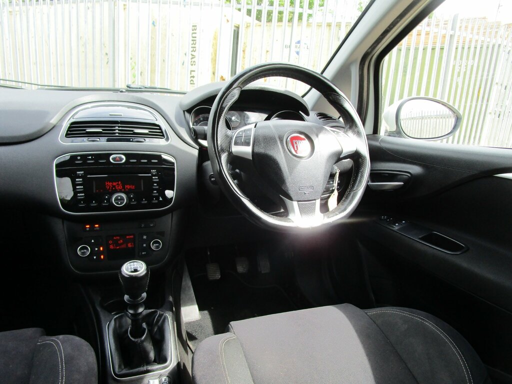 Fiat Punto 1.4 Gbt - 2013 13 Blue #14