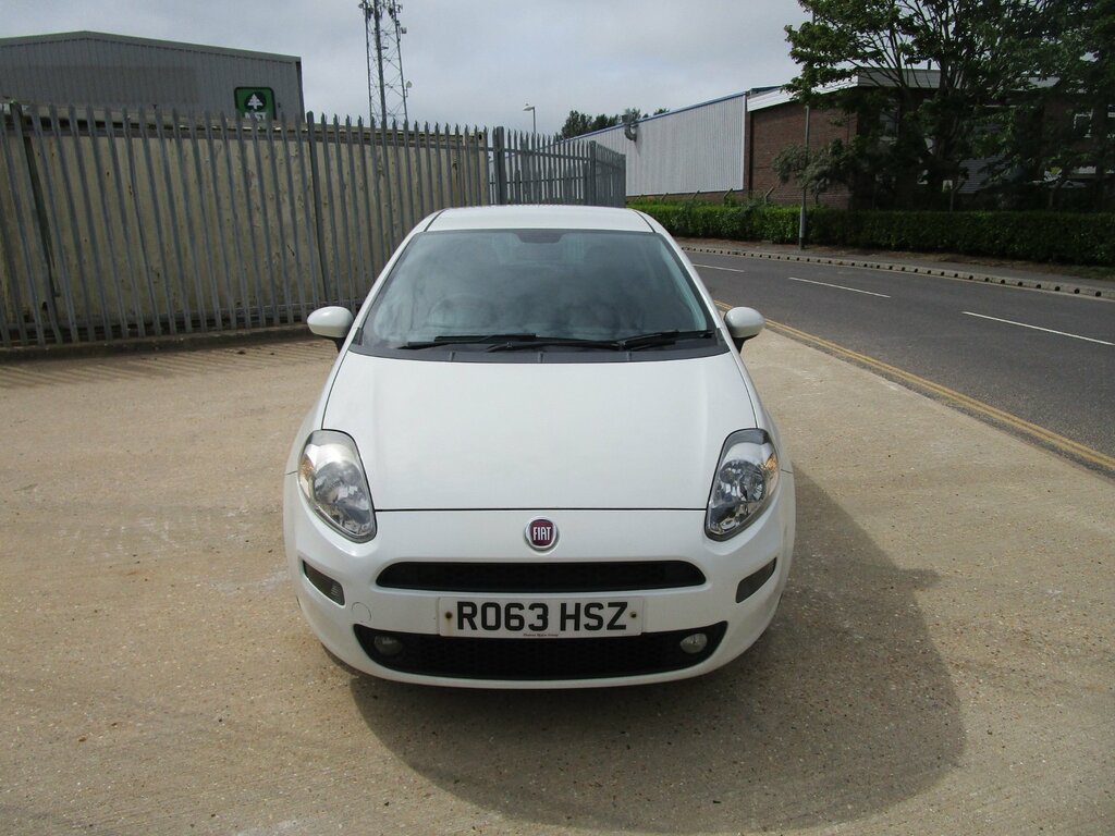Fiat Punto 1.2 Gbt Hatchback Euro 5 69 Bhp White #5