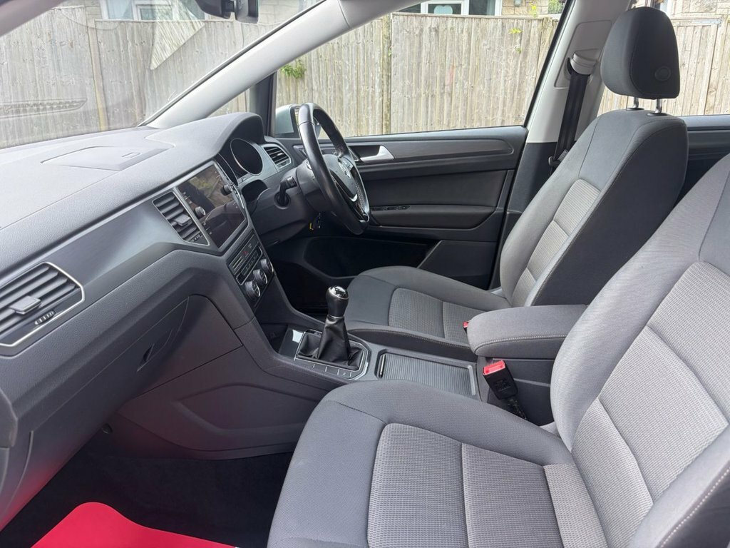 Volkswagen Golf SV 1.5L Se Nav White #23