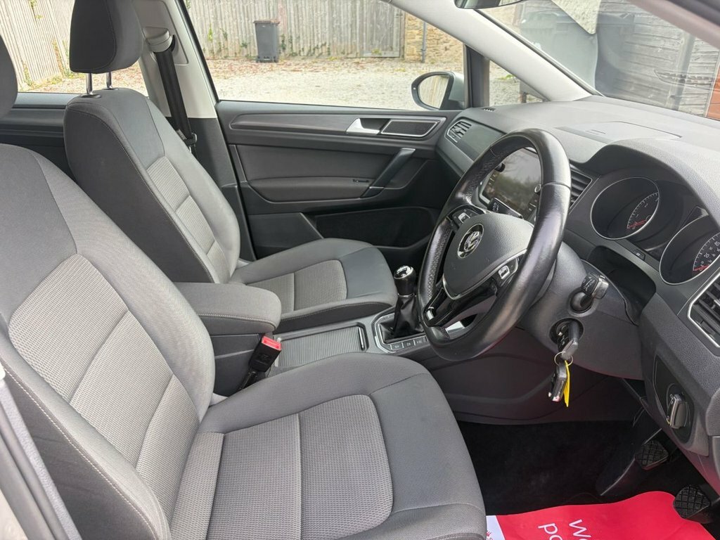 Volkswagen Golf SV 1.5L Se Nav White #26
