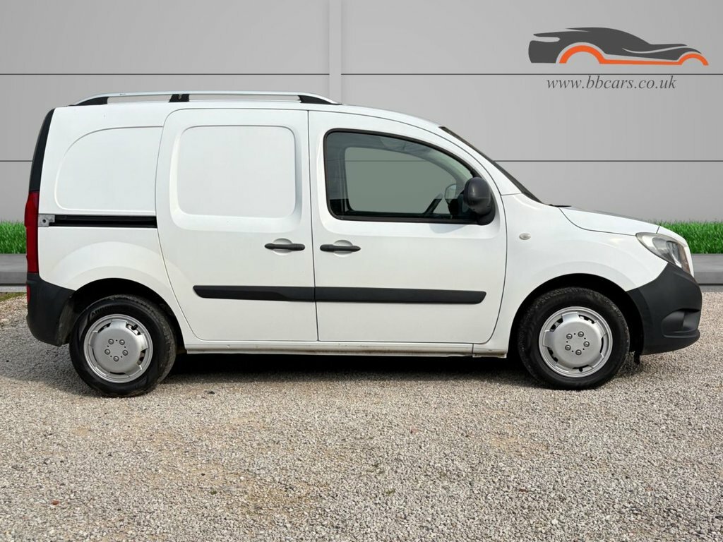 Mercedes-Benz CITAN Mpv White #3