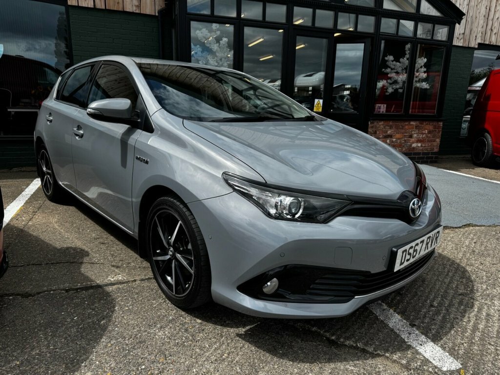 Toyota Auris Hatchback Grey
