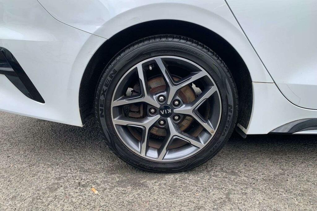 Kia Proceed 1.4 T-gdi Gt-line Shooting Brake SJ69KRG White #6