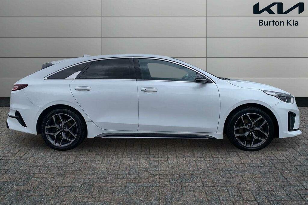 Kia Proceed 1.4 T-gdi Gt-line Shooting Brake SJ69KRG White #3