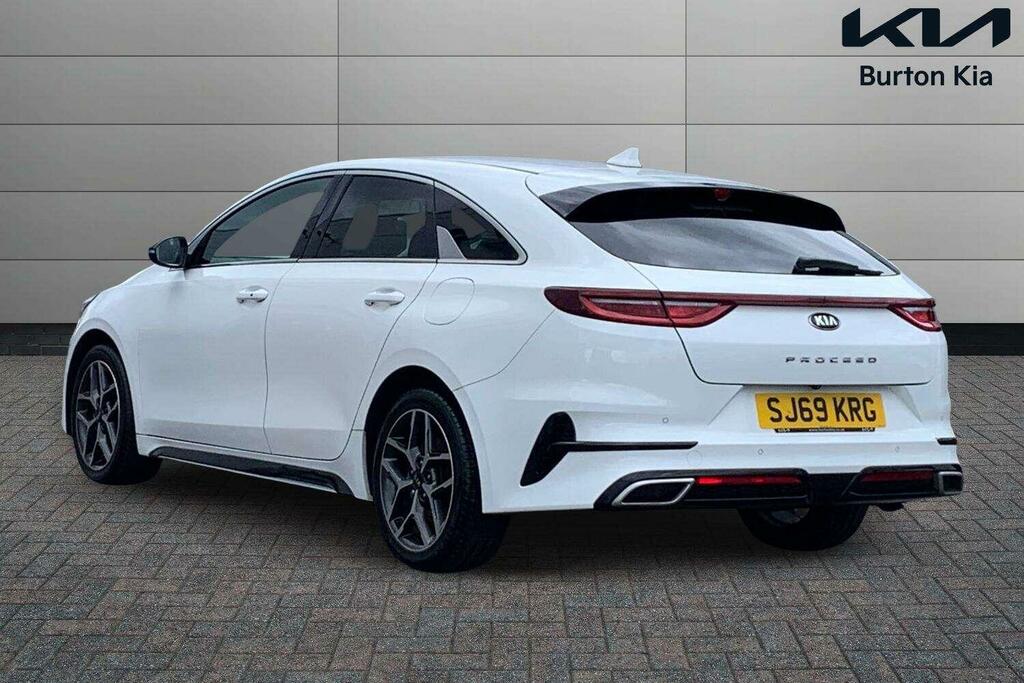 Kia Proceed 1.4 T-gdi Gt-line Shooting Brake SJ69KRG White #2