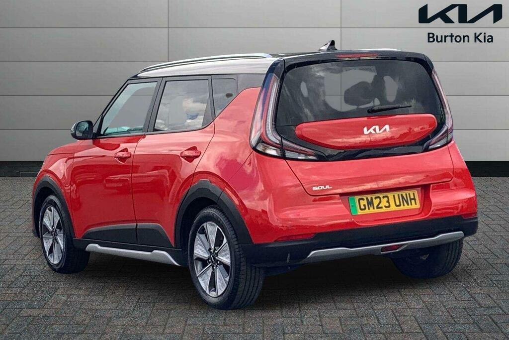 Kia Soul 64Kwh Explore Suv 201 Bhp Red #2