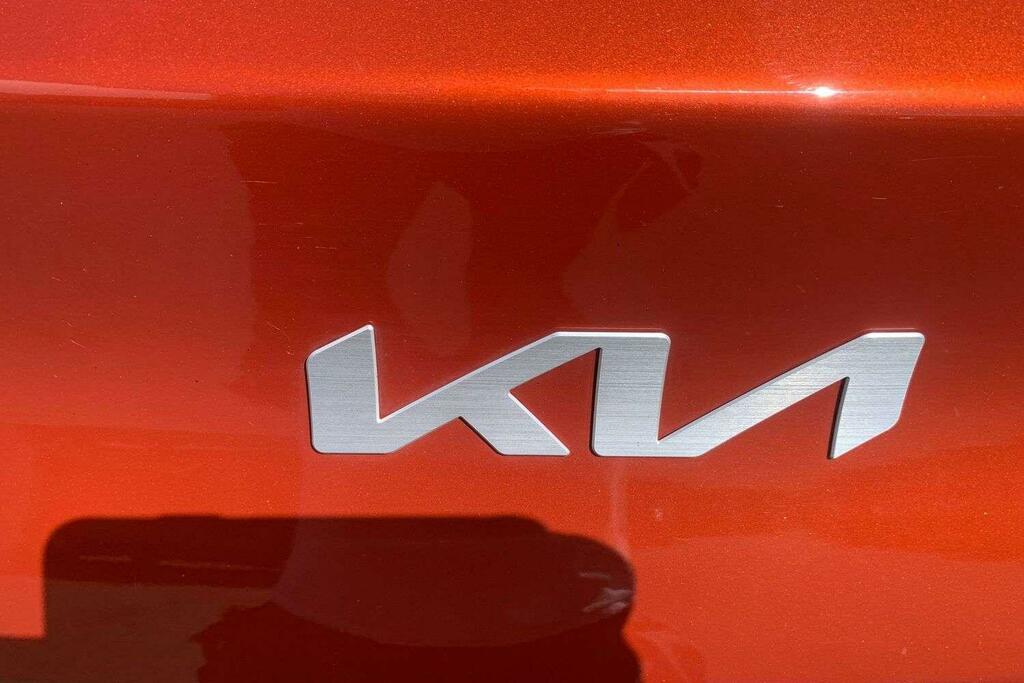Kia Ceed 1.6L 1 White #29