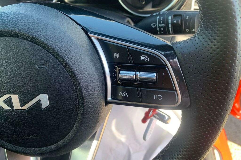 Kia Ceed 1.6L 1 White #33