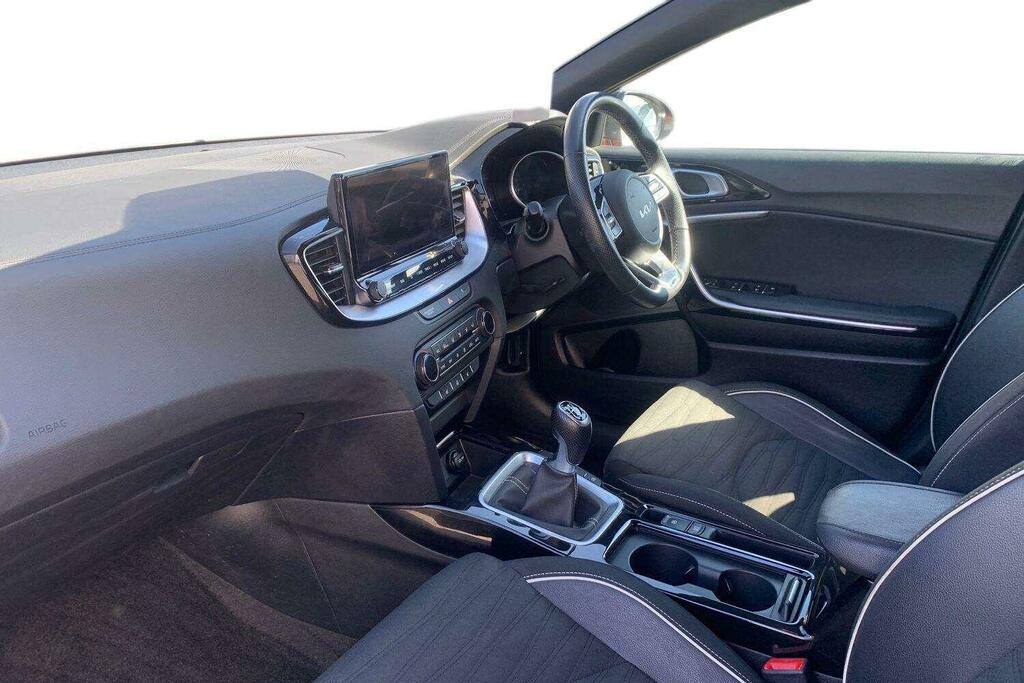 Kia Ceed 1.6L 1 White #7