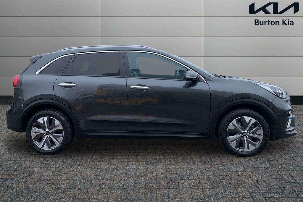 Kia e-Niro 64Kwh 3 Suv 201 Bhp Grey #3
