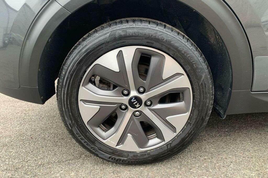 Kia e-Niro 64Kwh 3 Suv 201 Bhp Grey #6