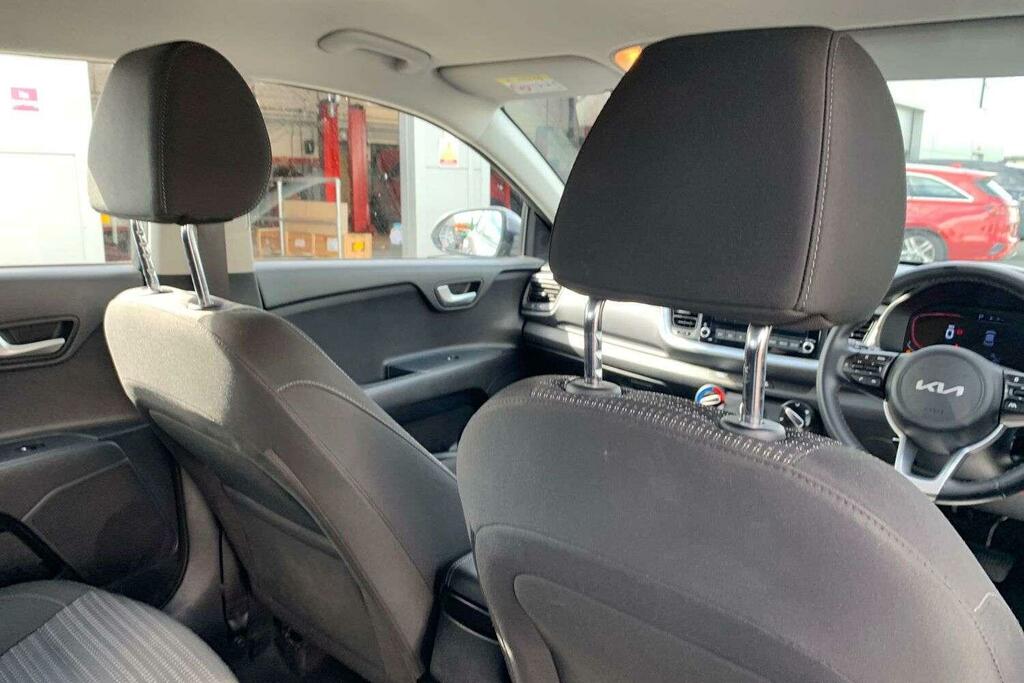 Kia Stonic 2 Grey #24