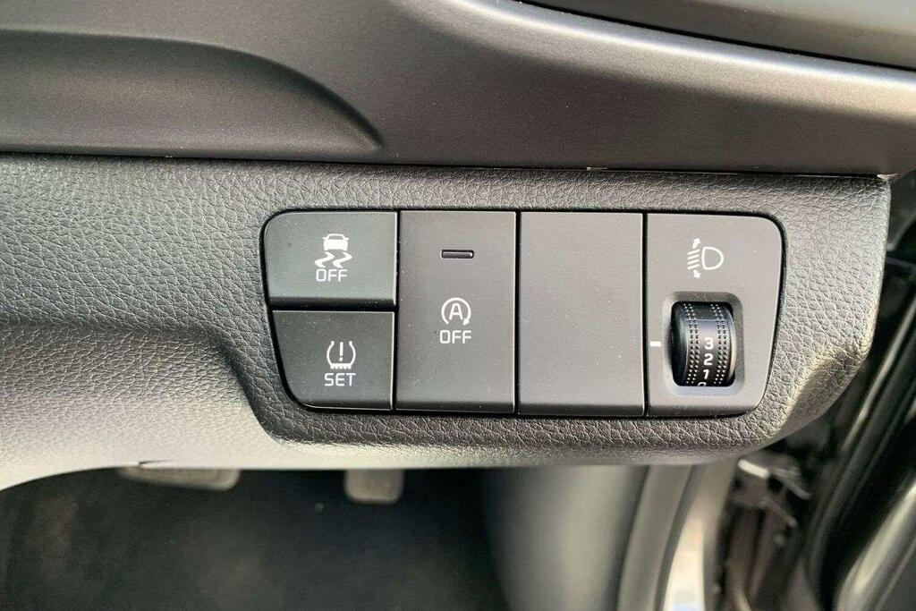 Kia Stonic 2 Grey #33