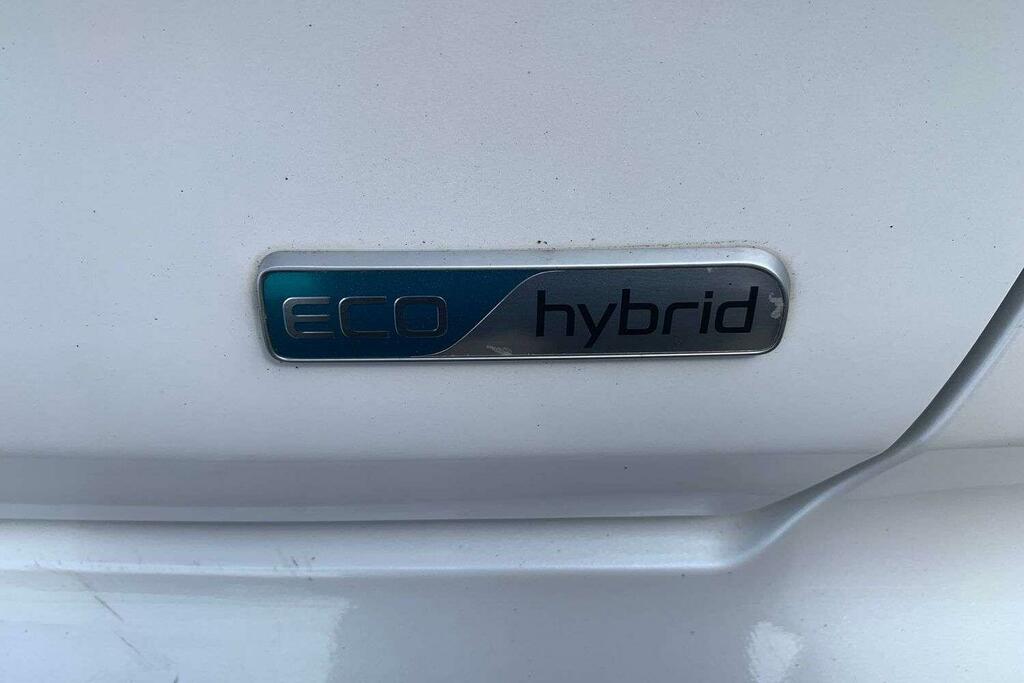 Kia Niro Suv White #36