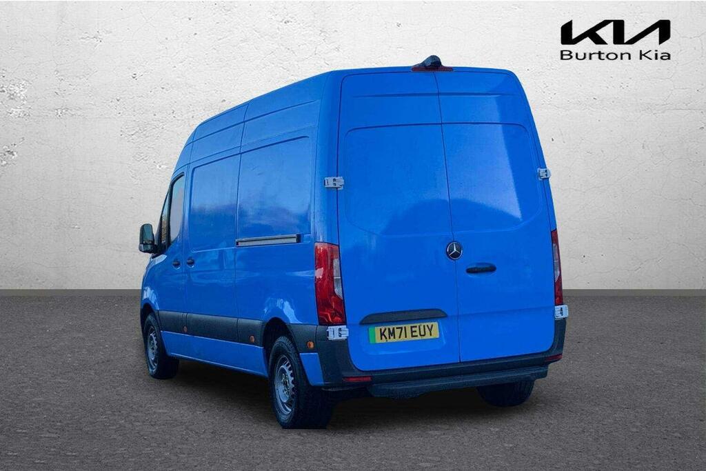 Mercedes-Benz eSprinter Esprinter Progressive White #2