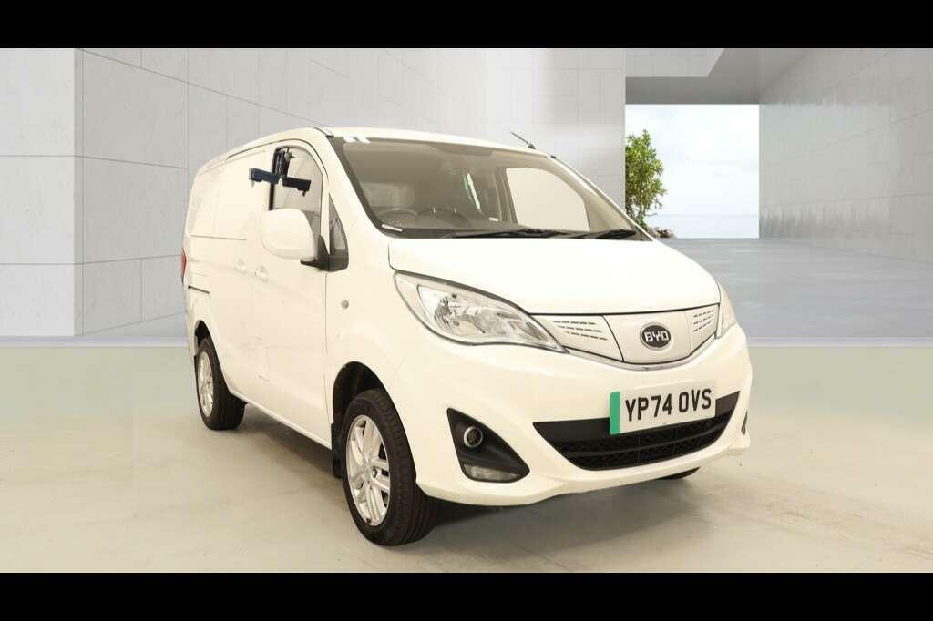 Byd  60.48Kwh Design Suv 204 Ps Hea Blue #1