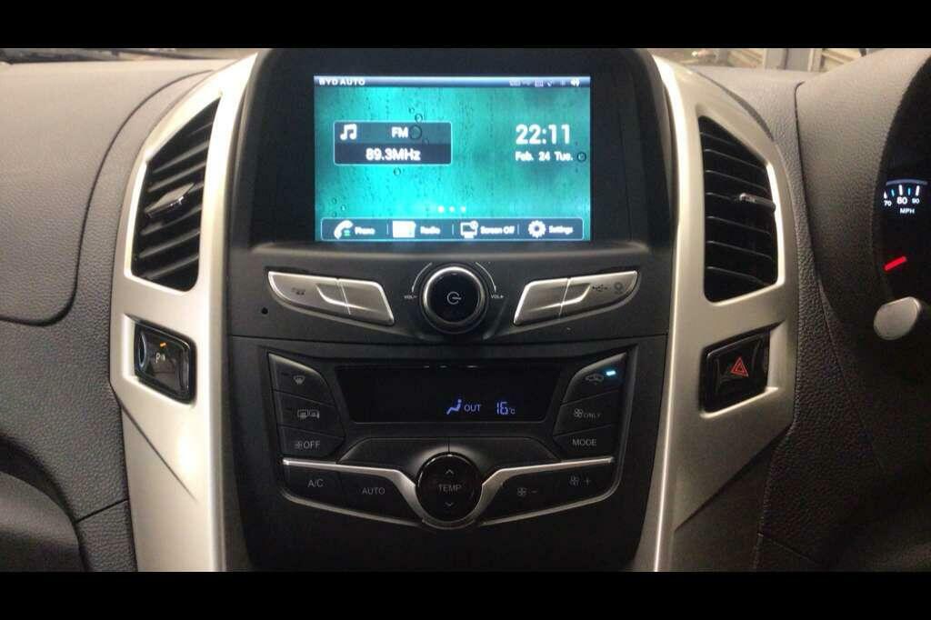 Byd  60.48Kwh Design Suv 204 Ps Hea Blue #13
