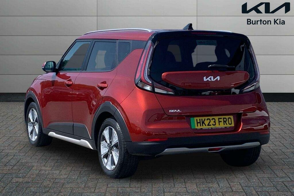 Kia Soul 64Kwh Explore Suv 201 Bhp Orange #2