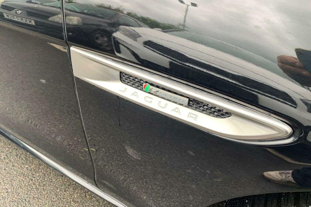 Jaguar XF D R-sport White #34