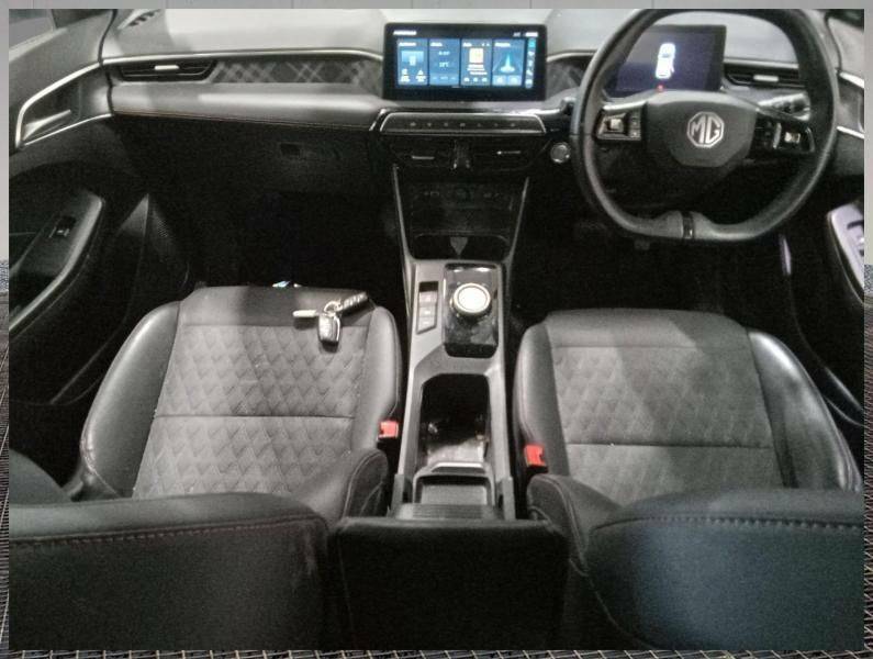 MG MG3 1.5 Hybrid Trophy Black #4