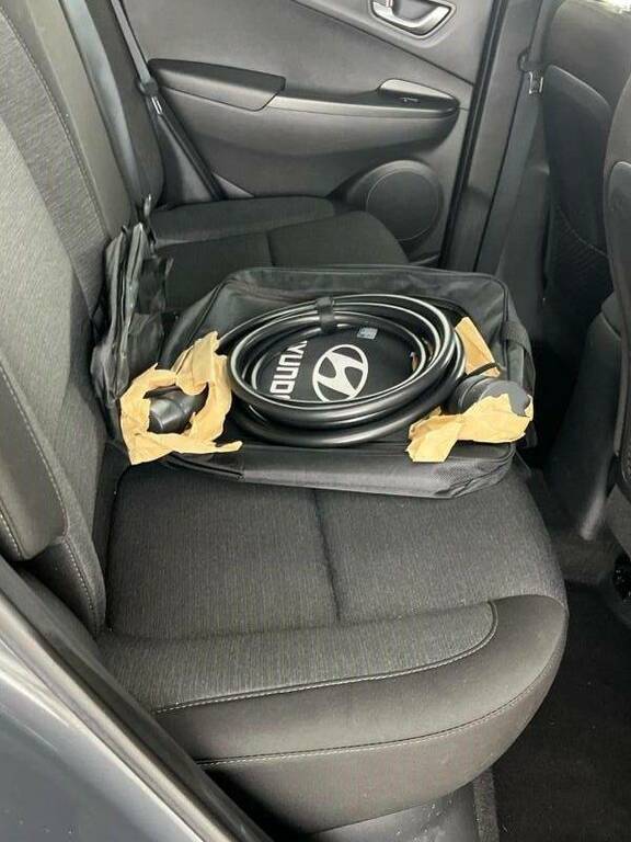 Hyundai Kona 150Kw Premium 64Kwh Grey #6