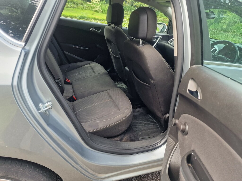 Vauxhall Astra 1.6I 16V Energy #10