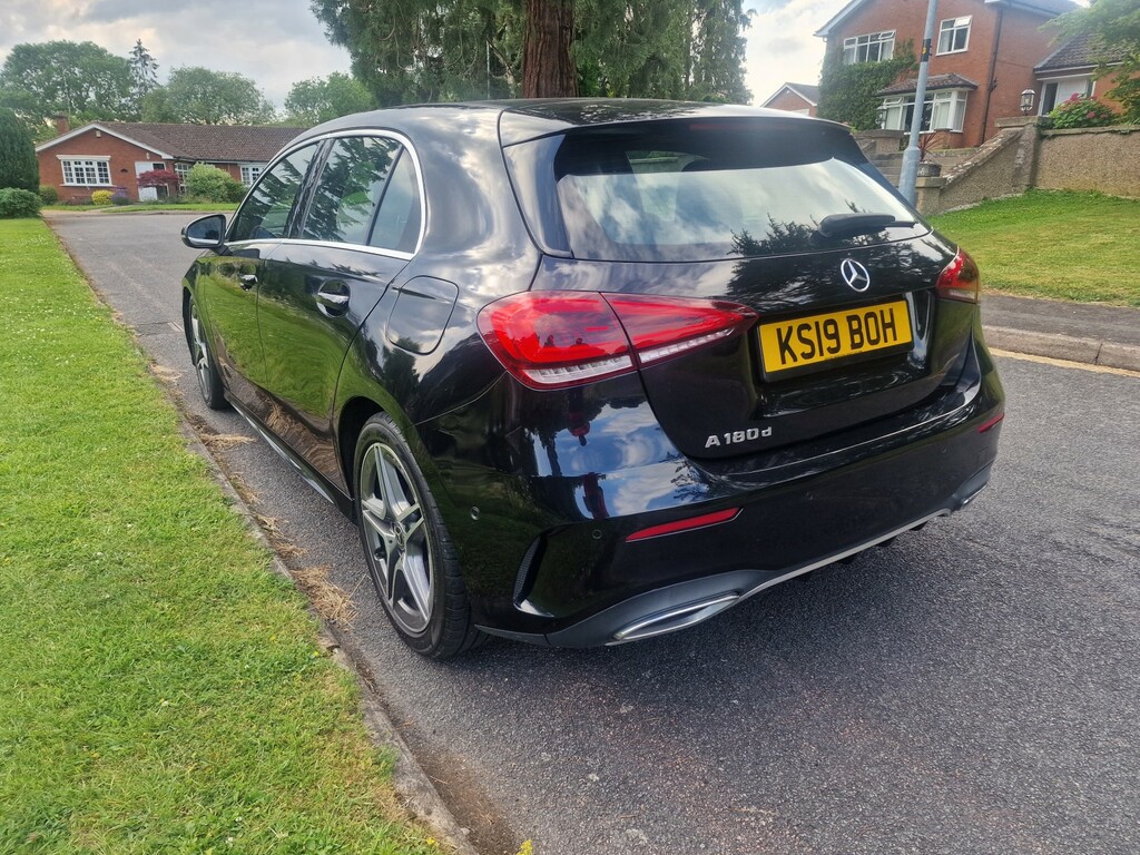 Mercedes-Benz A Class 1.5 A180d Amg Line KS19BOH Black #3