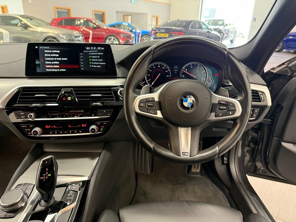BMW 5 Series 3L M Sport LV68JRX Grey #2