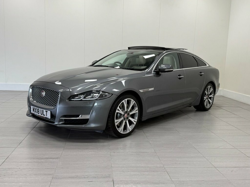Jaguar XJ 3L Portfolio Grey
