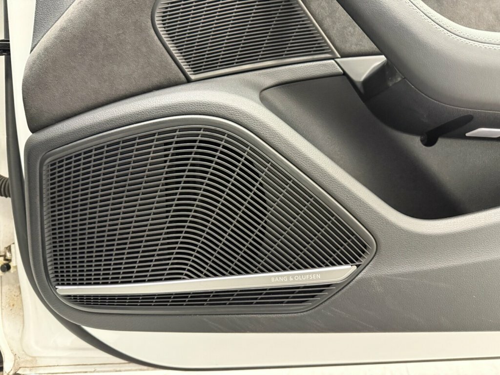 Audi S4 Estate White #3