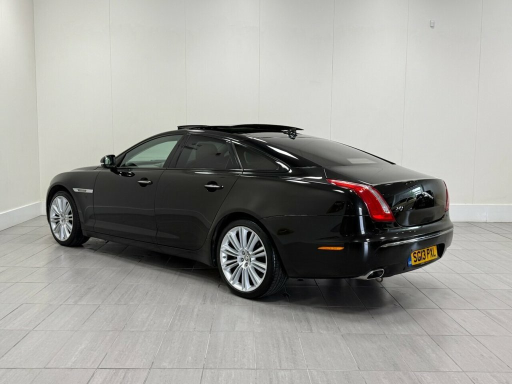 Jaguar XJ D V6 Portfolio Silver #8
