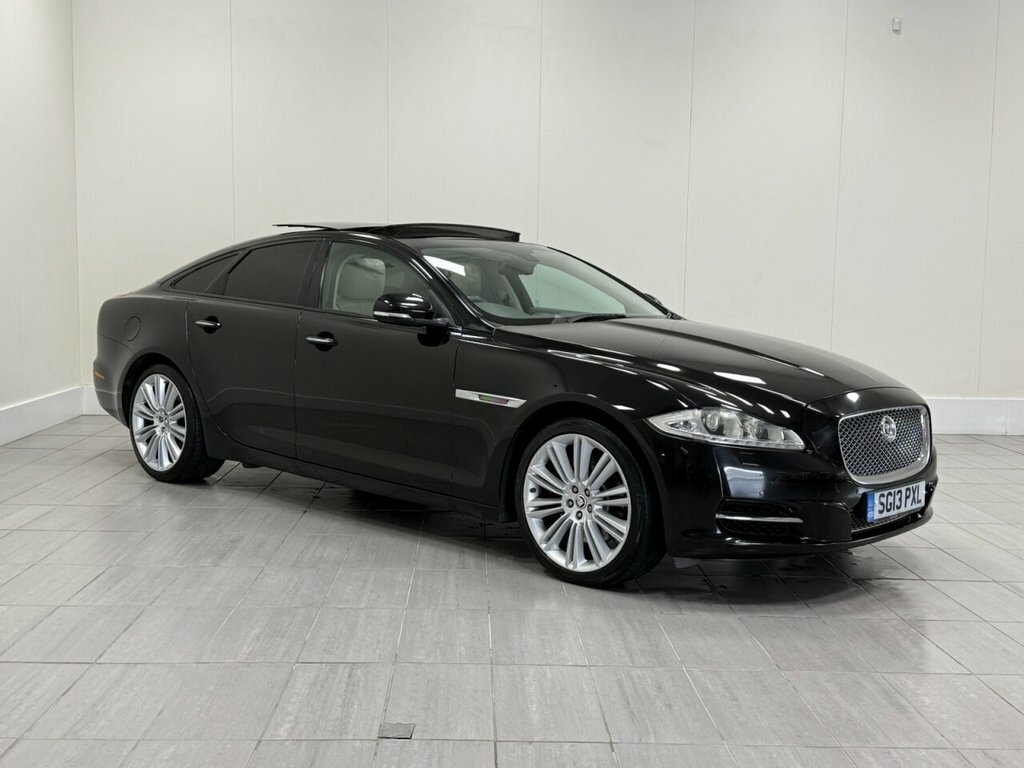 Jaguar XJ 3L Portfolio Black #5