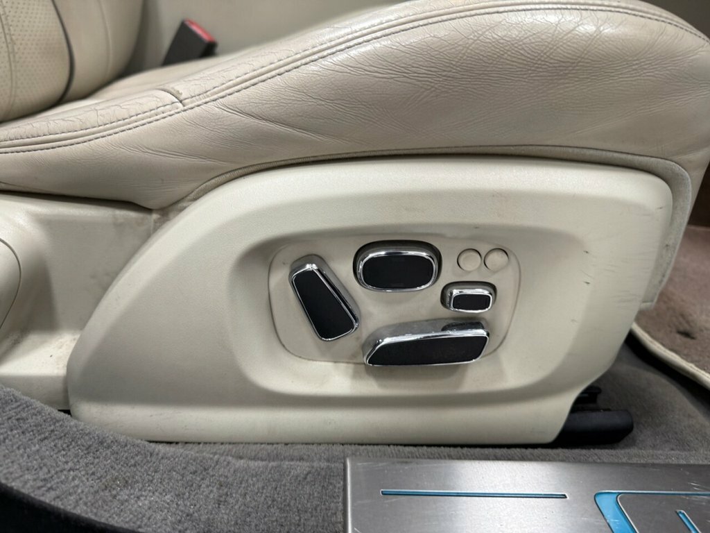 Jaguar XJ D V6 Portfolio Silver #23