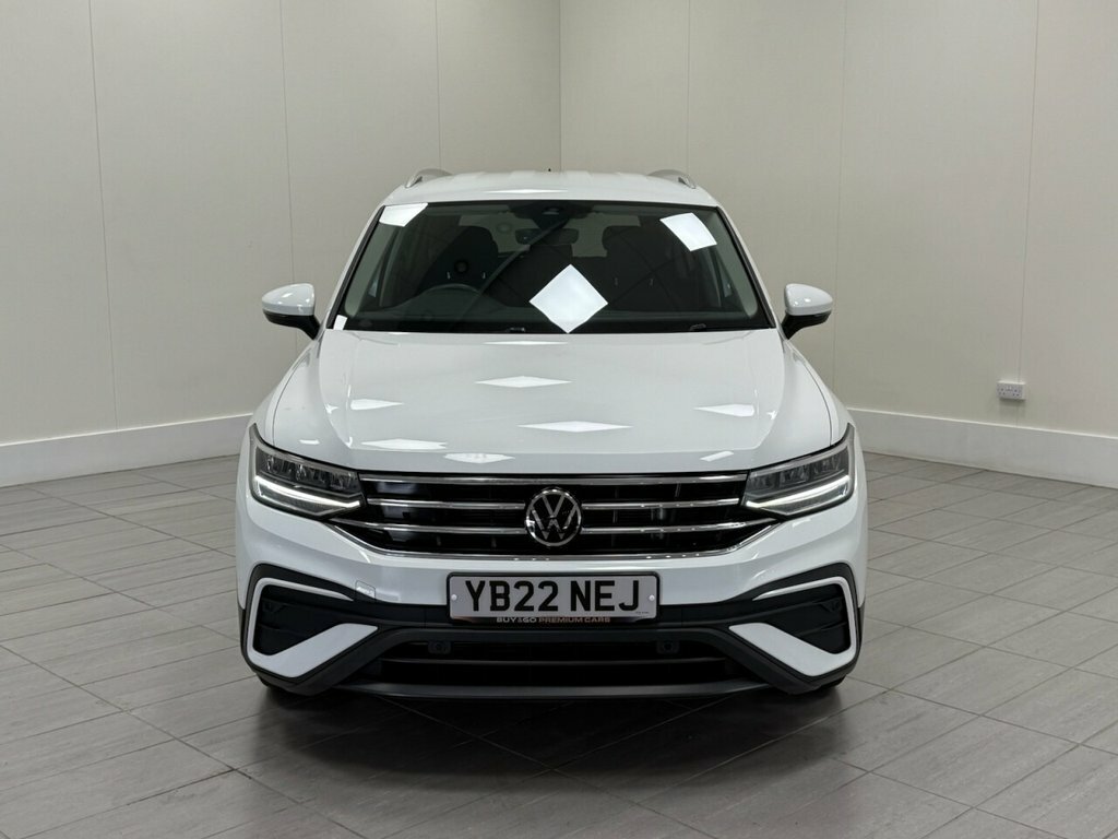Volkswagen Tiguan Allspace 2L Life White #5