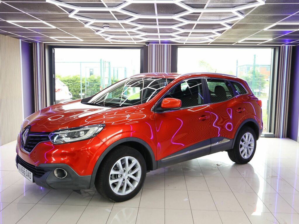 Renault Kadjar 2016 1.5 Dci Dynamique Nav Suv E AV66OAO Red #2