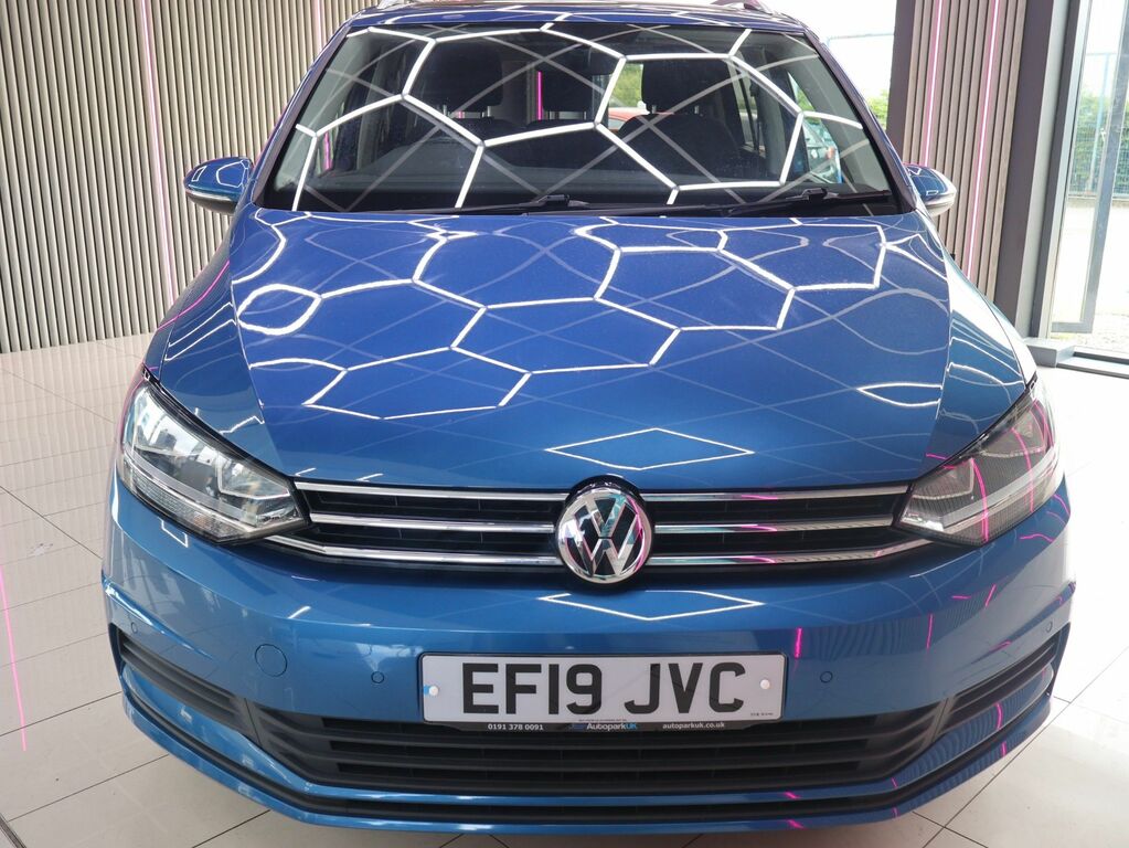 Volkswagen Touran 2019 1.0 Tsi Se Family Mpv Euro Blue #5