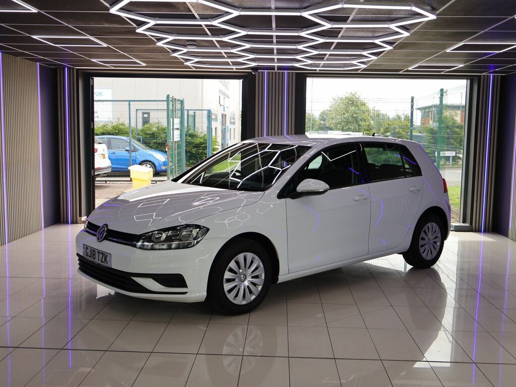 Volkswagen Golf 2018 1.6 Tdi S Hatchback Euro 6 White #2