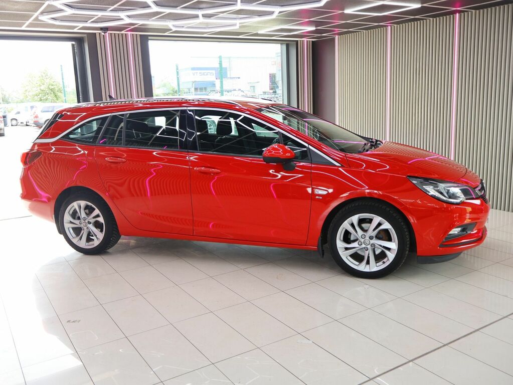 Vauxhall Astra 2019 1.6 Cdti Ecotec Blueinjection Sri Nav Sports Red