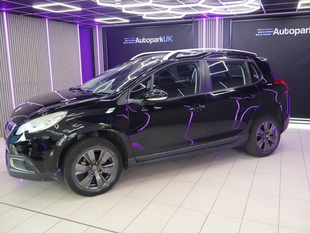 Peugeot 2008 2016 1.2 Puretech Active Suv Eur GF16ZYS Black #3
