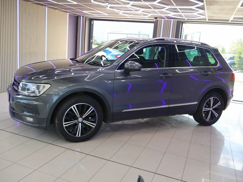 Volkswagen Tiguan 2018 2.0 Tdi Se Suv Euro 6 Ss GF68LKX Grey #2
