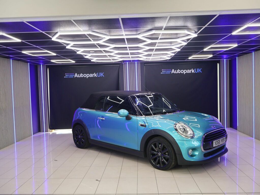 Mini Convertible 2016 1.5 Cooper D Convertible Eu Blue