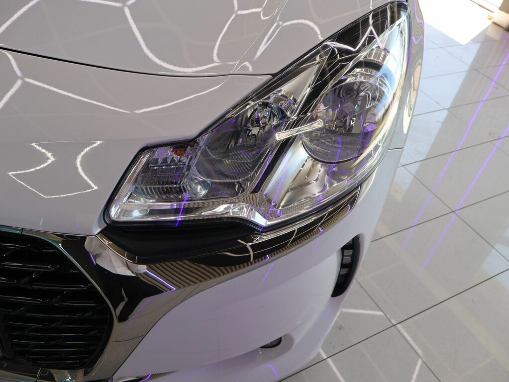 DS DS 3 2016 1.2 Puretech Elegance Hatchback Ma White #5
