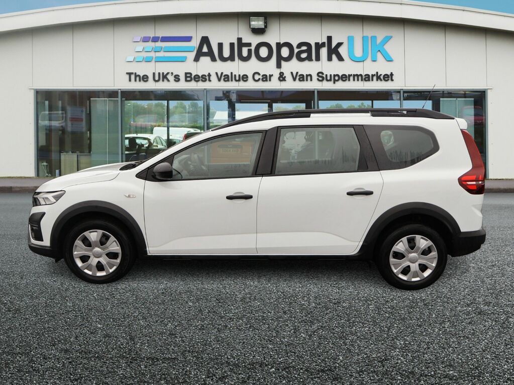 Dacia Jogger 2023 1.0 Tce Essential Mpv Euro White #4
