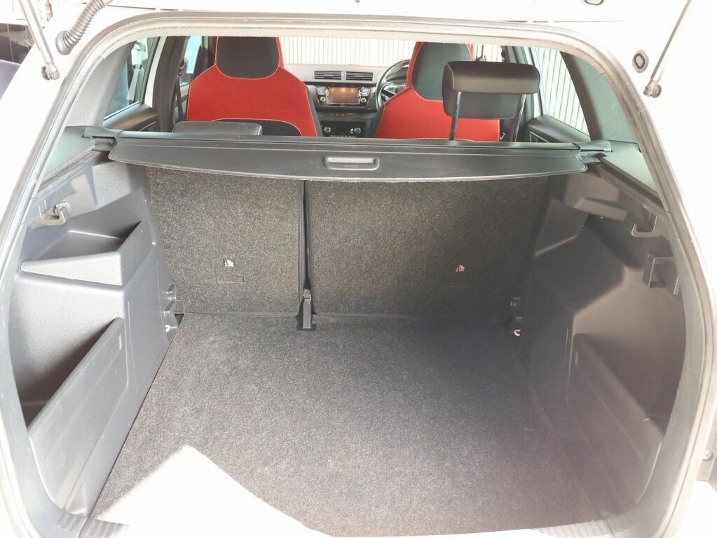 Skoda Fabia 1.0 Se Tsi Grey #17