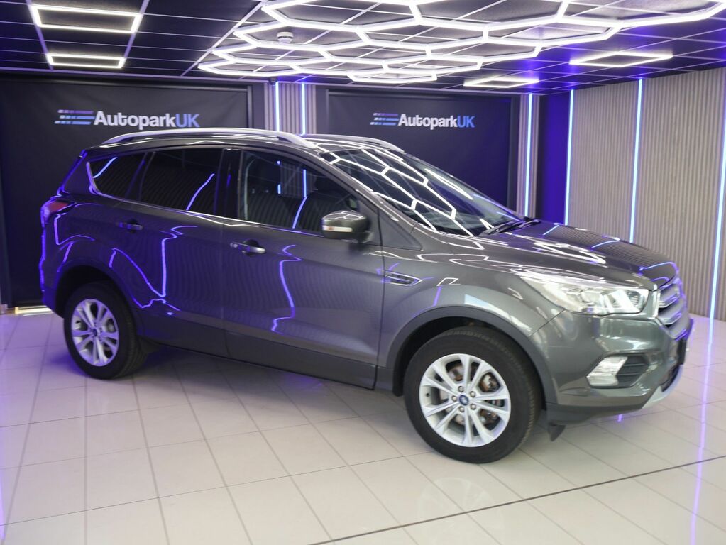 Ford Kuga 2018 1.5 Tdci Titanium Suv Euro NJ68WWH Grey #3