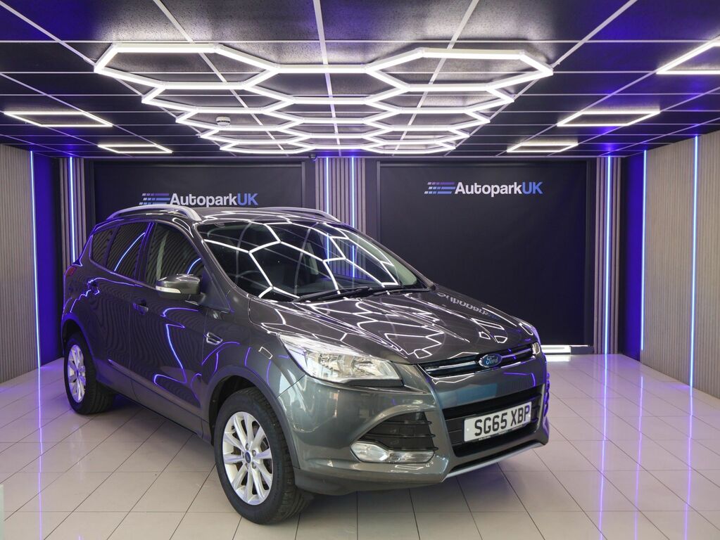 Ford Kuga 2015 1.5T Ecoboost Titanium Suv Grey