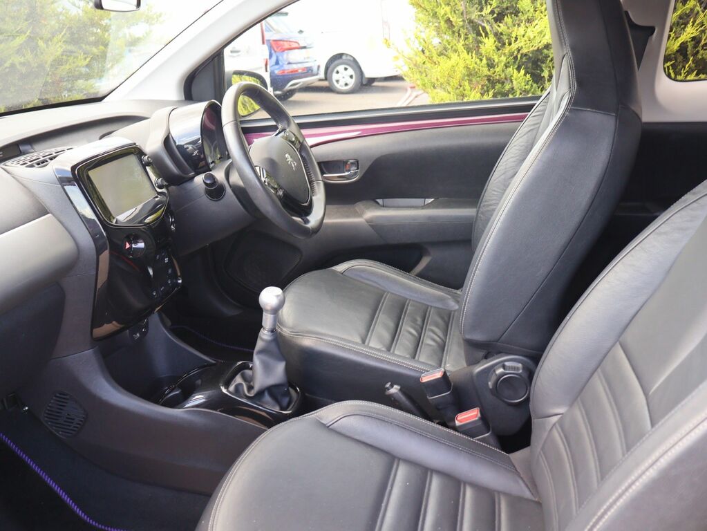 Peugeot 108 Active Red #14