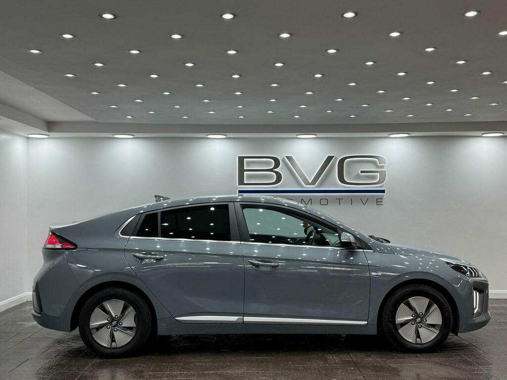 Hyundai Ioniq Hatchback 1.6 H-gdi Premium Dct Euro 6 Ss Grey #4