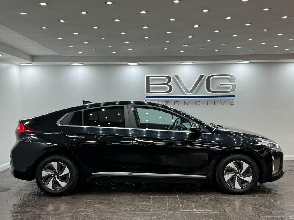 Hyundai Ioniq 1.6 H-gdi Premium Dct Euro 6 Ss Black #4